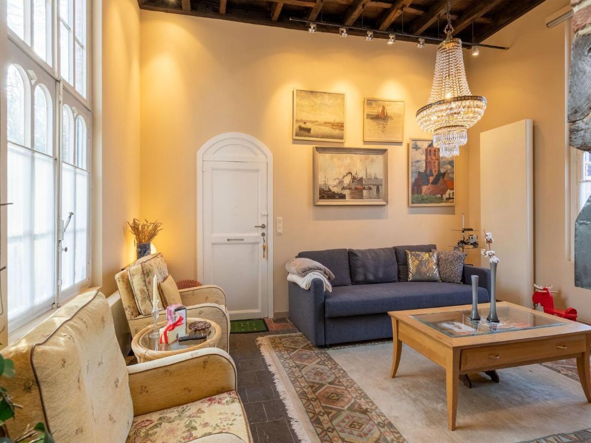Apartment In Kruibeke At Wissekerke Castle Bagian luar foto